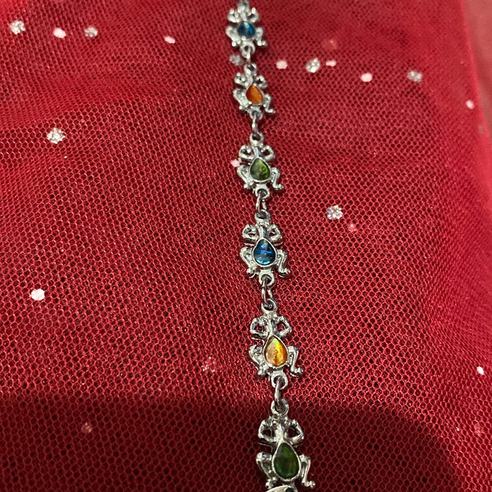 Silver frog bracelet